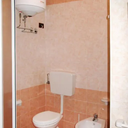 La Quercia-le Farnie - Cao422 By Interhome Holiday home *