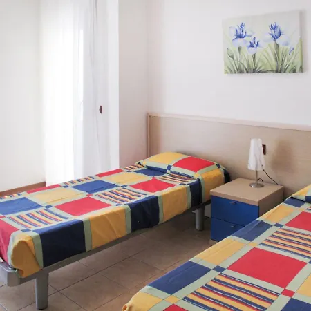La Quercia-le Farnie - Cao422 By Interhome La Fagiana