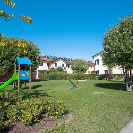 Holiday home La Quercia-le Farnie - Cao422 By Interhome *